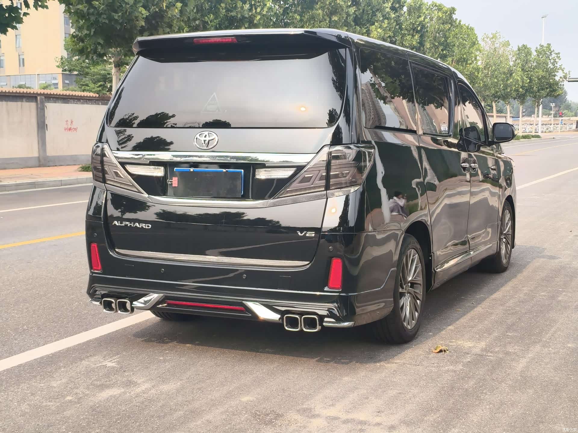 Toyota Alphard, 2012 17