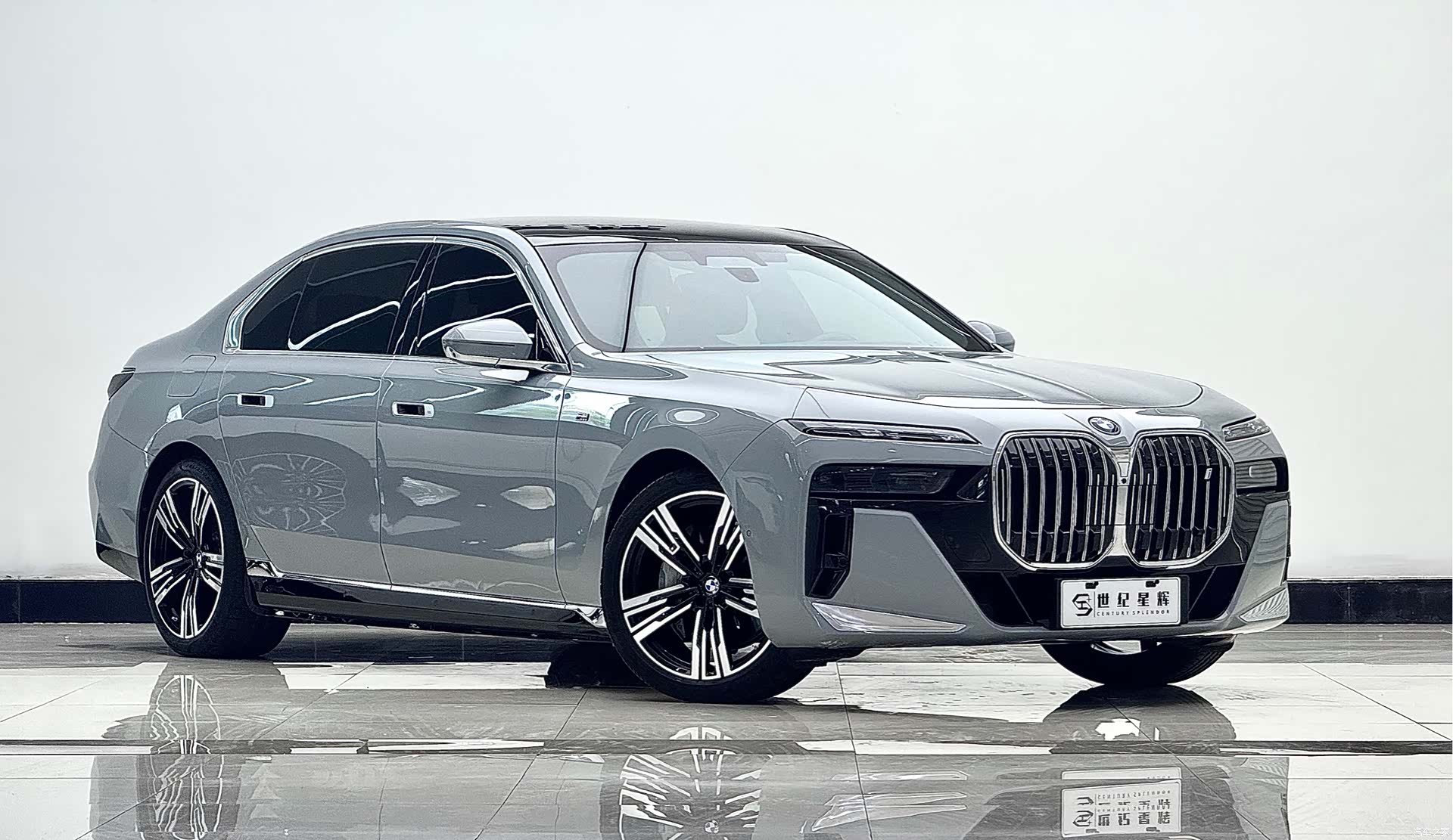 BMW i7, 2023 все фото