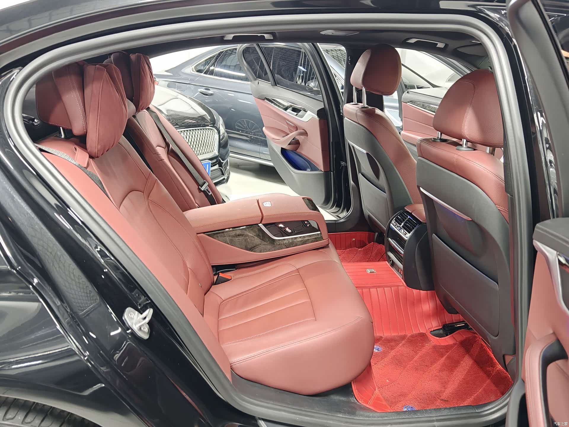BMW 5 Series, 2020 9