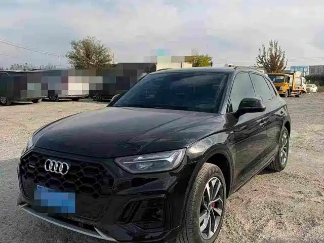 Audi Q5L 2025 — купить из Китая под заказ