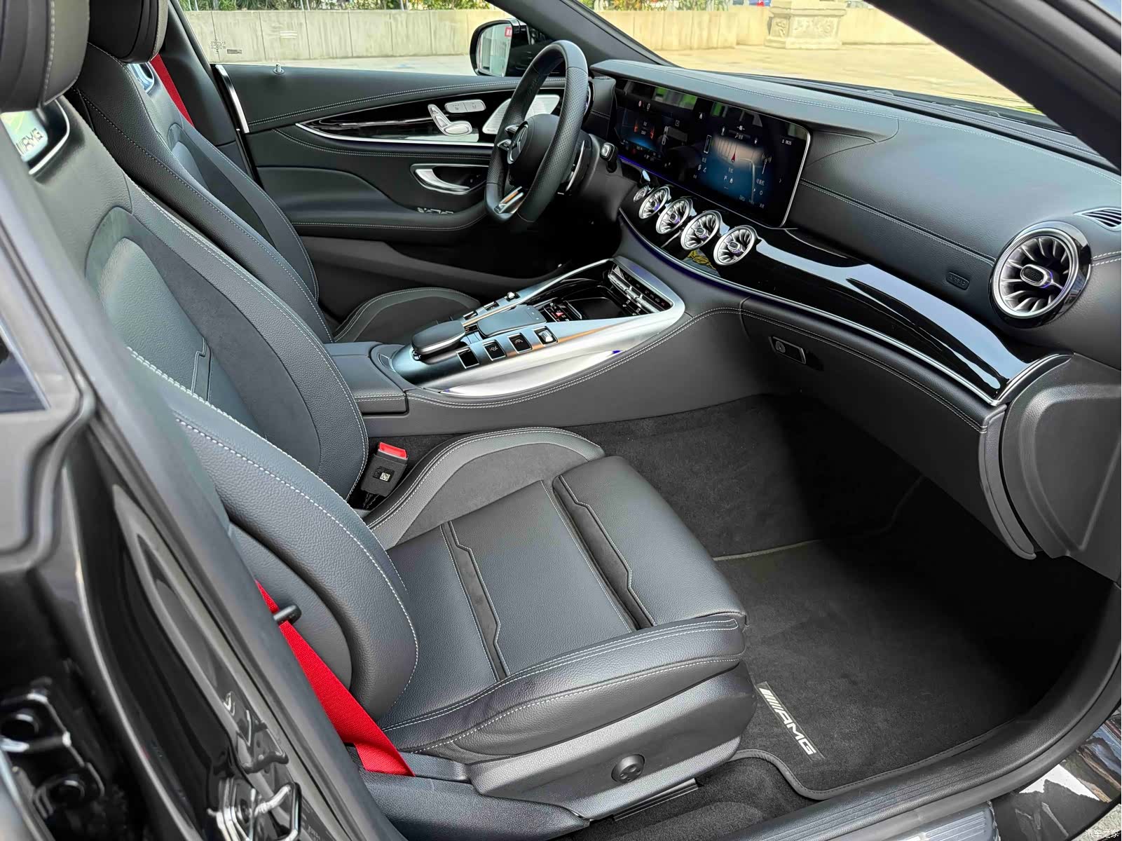 MG AMG, 2025 14