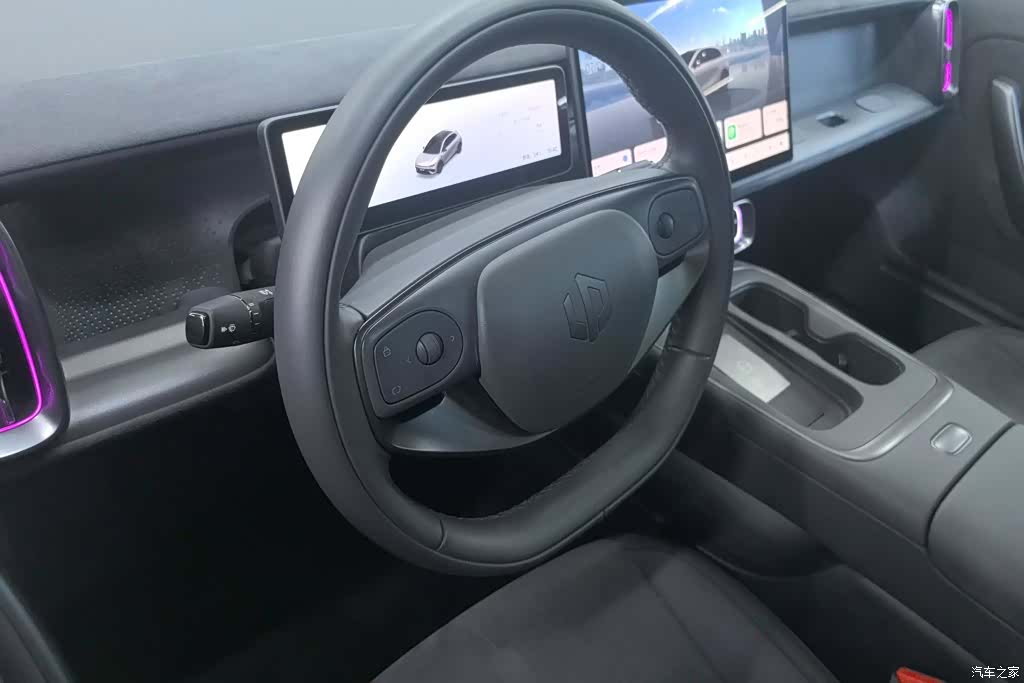 Leapmotor Lafa5, 2025 15