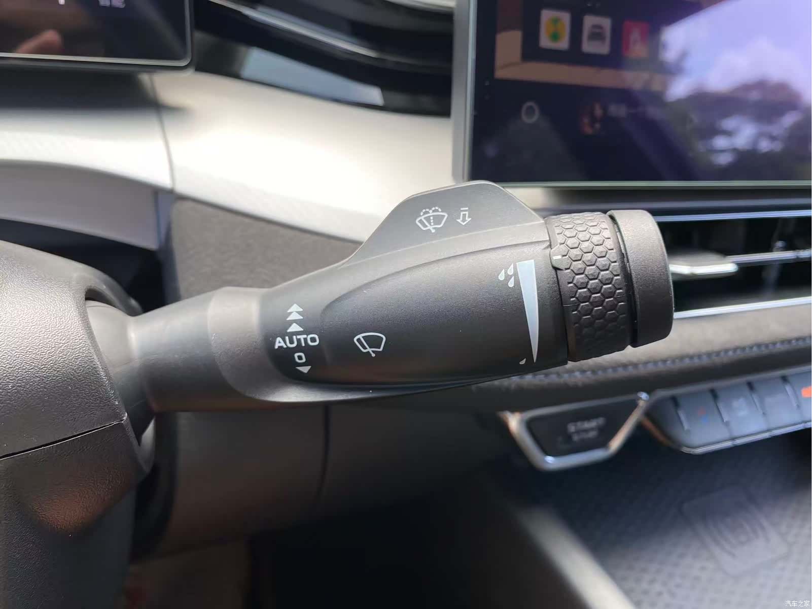 Geely Preface, 2025 20