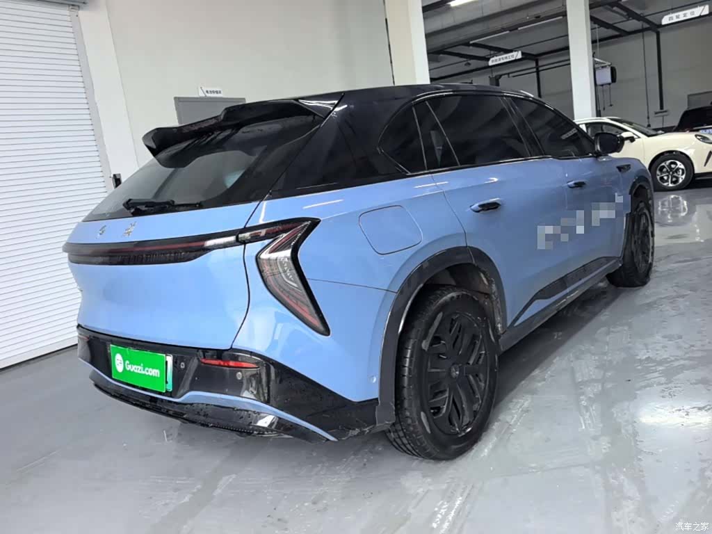 Hongqi 08, 2024 7