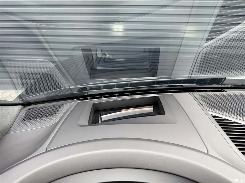 Porsche Cayenne, 2026 8