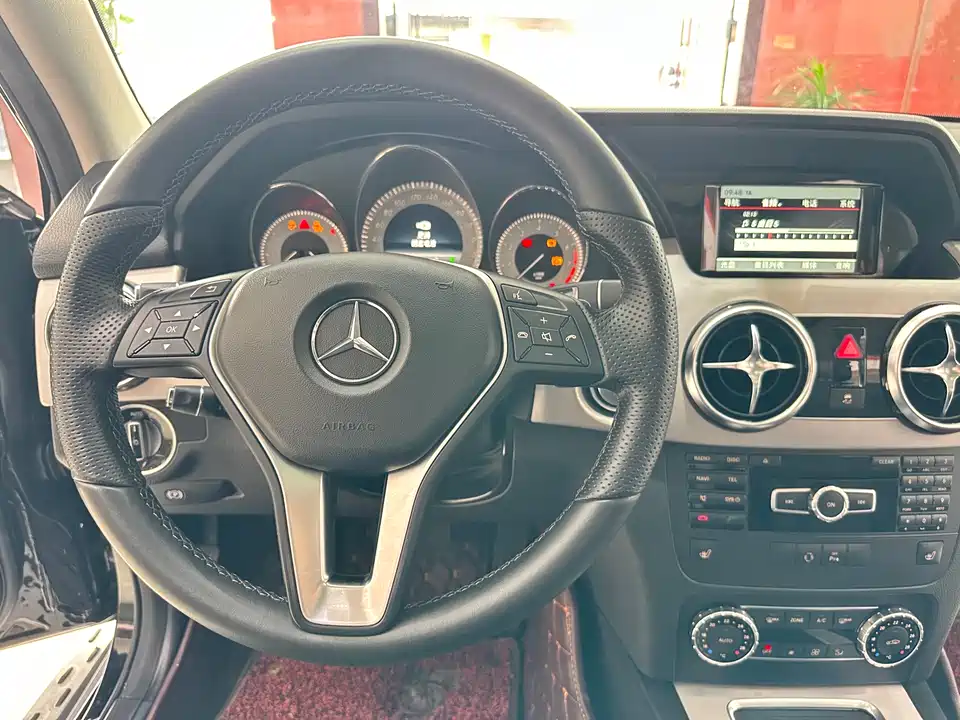 Mercedes-Benz GLK class