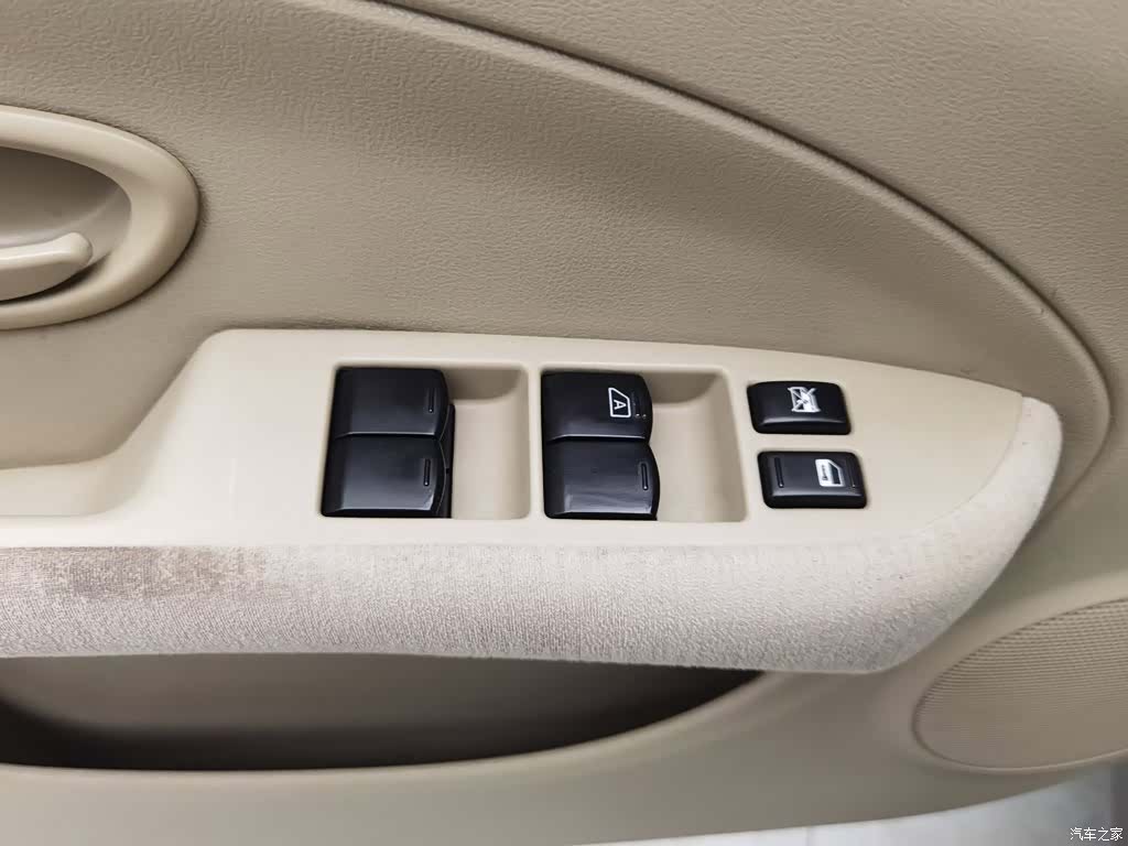 Nissan Sylphy, 2017 9