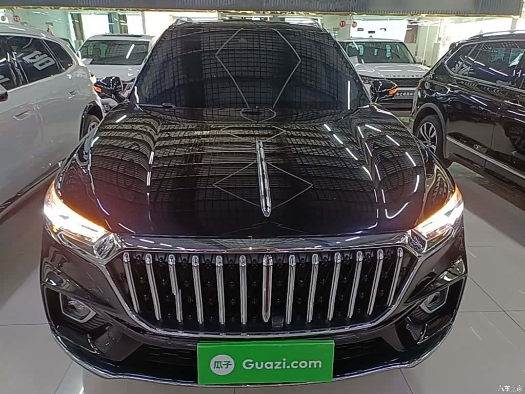 Hongqi HS5, 2022 3