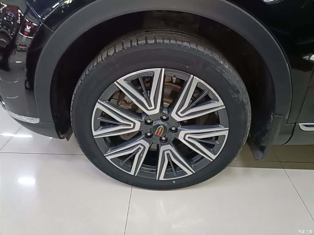 Hongqi HS5, 2022 23