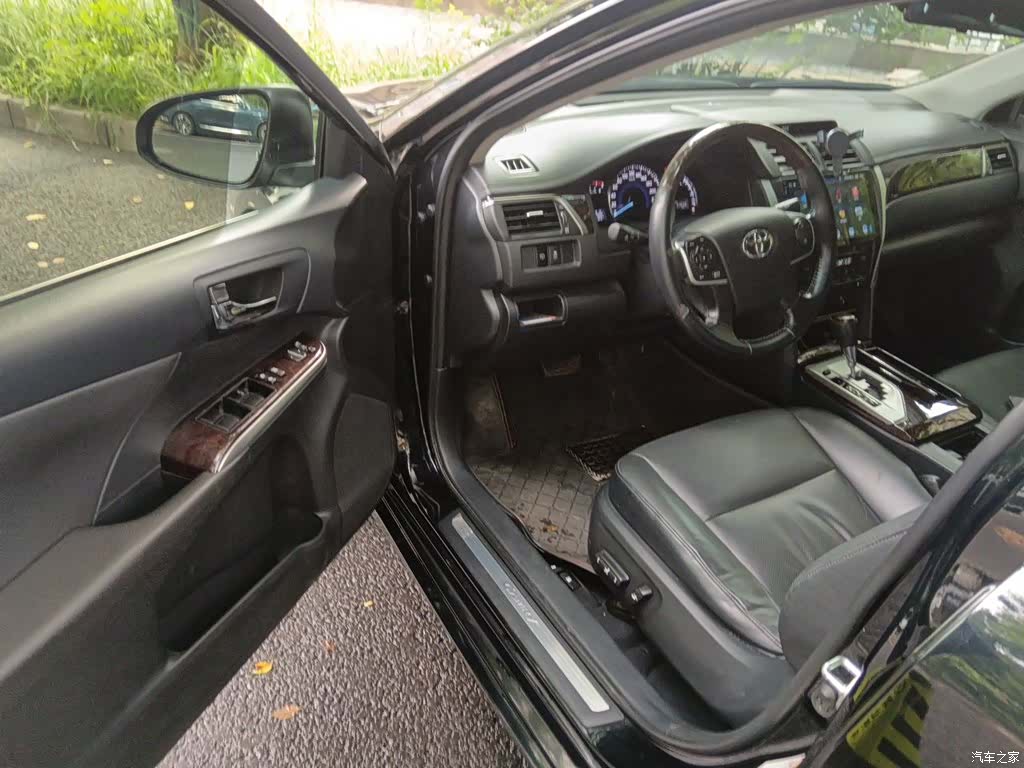 Toyota Camry, 2016 17
