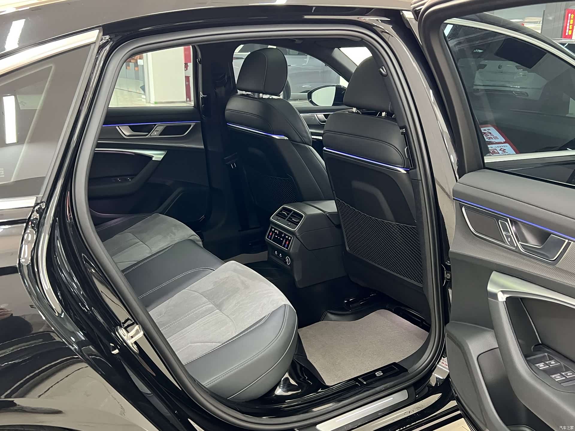 Audi A6L, 2024 13