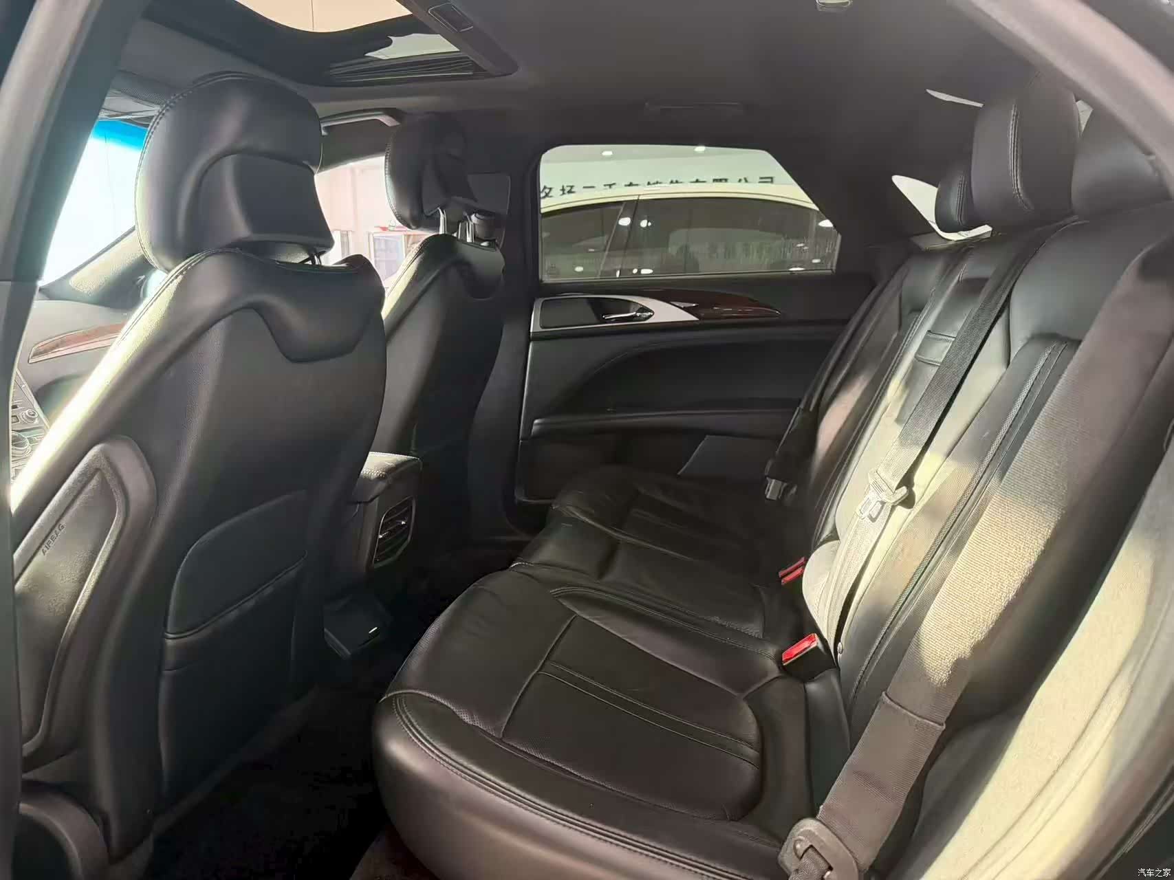 Lincoln MKZ, 2016 4