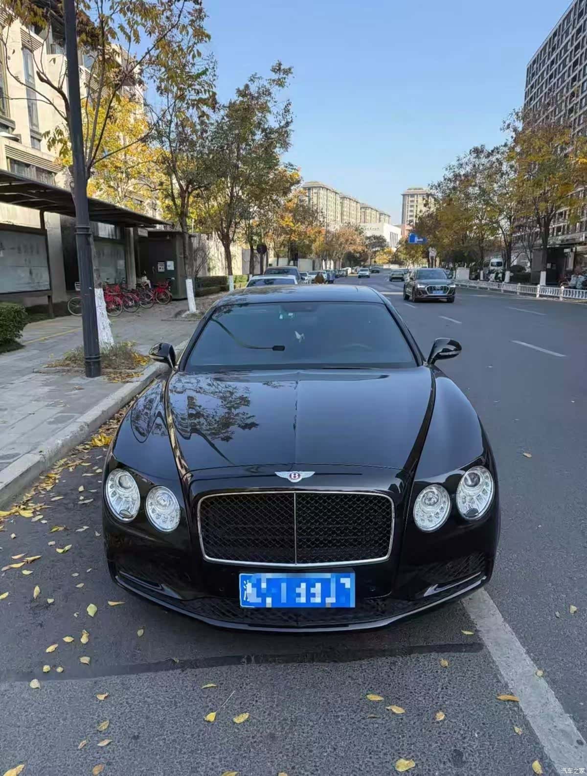 Bentley Flying Spur, 2019 1