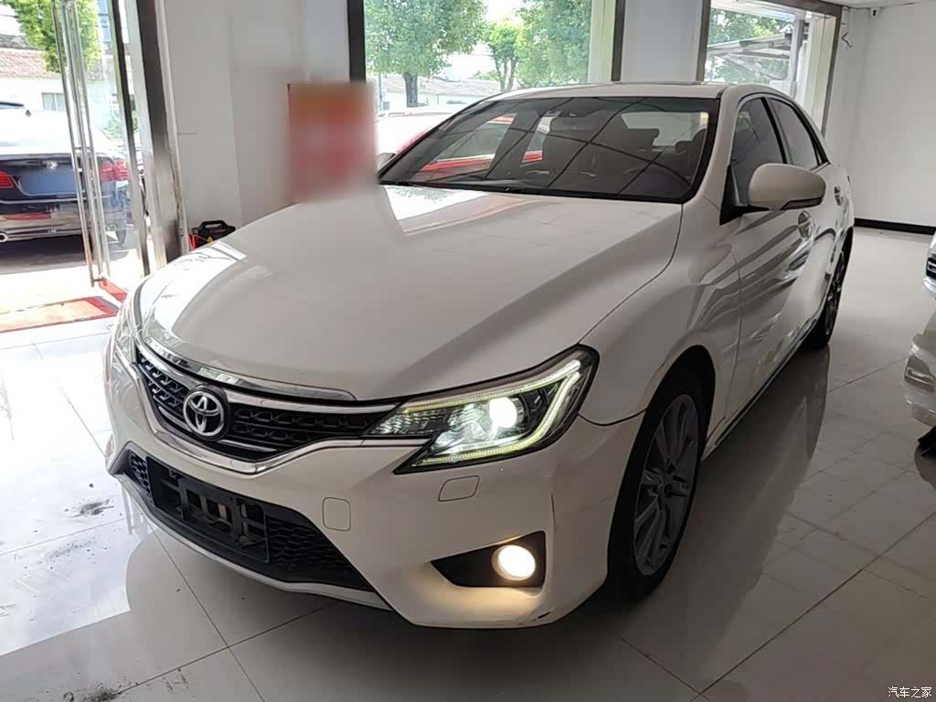 Toyota 2.5V, 2016 1