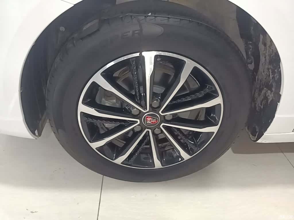Roewe i5, 2020 23