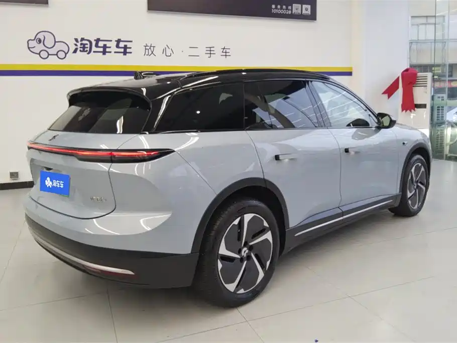 NIO ES6