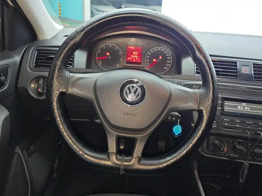Volkswagen Santana