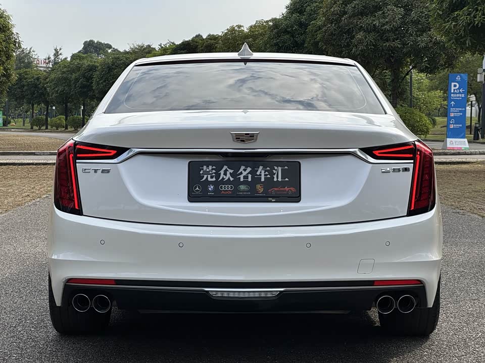 Cadillac CT6