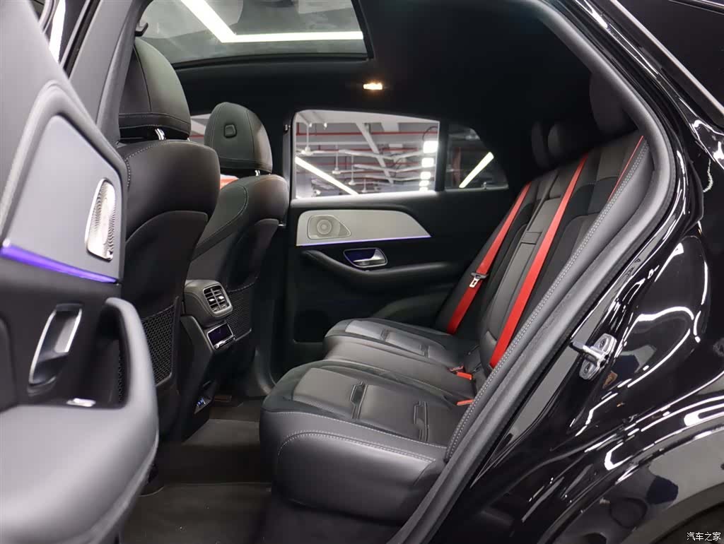 Mercedes-Benz GLE, 2025 19