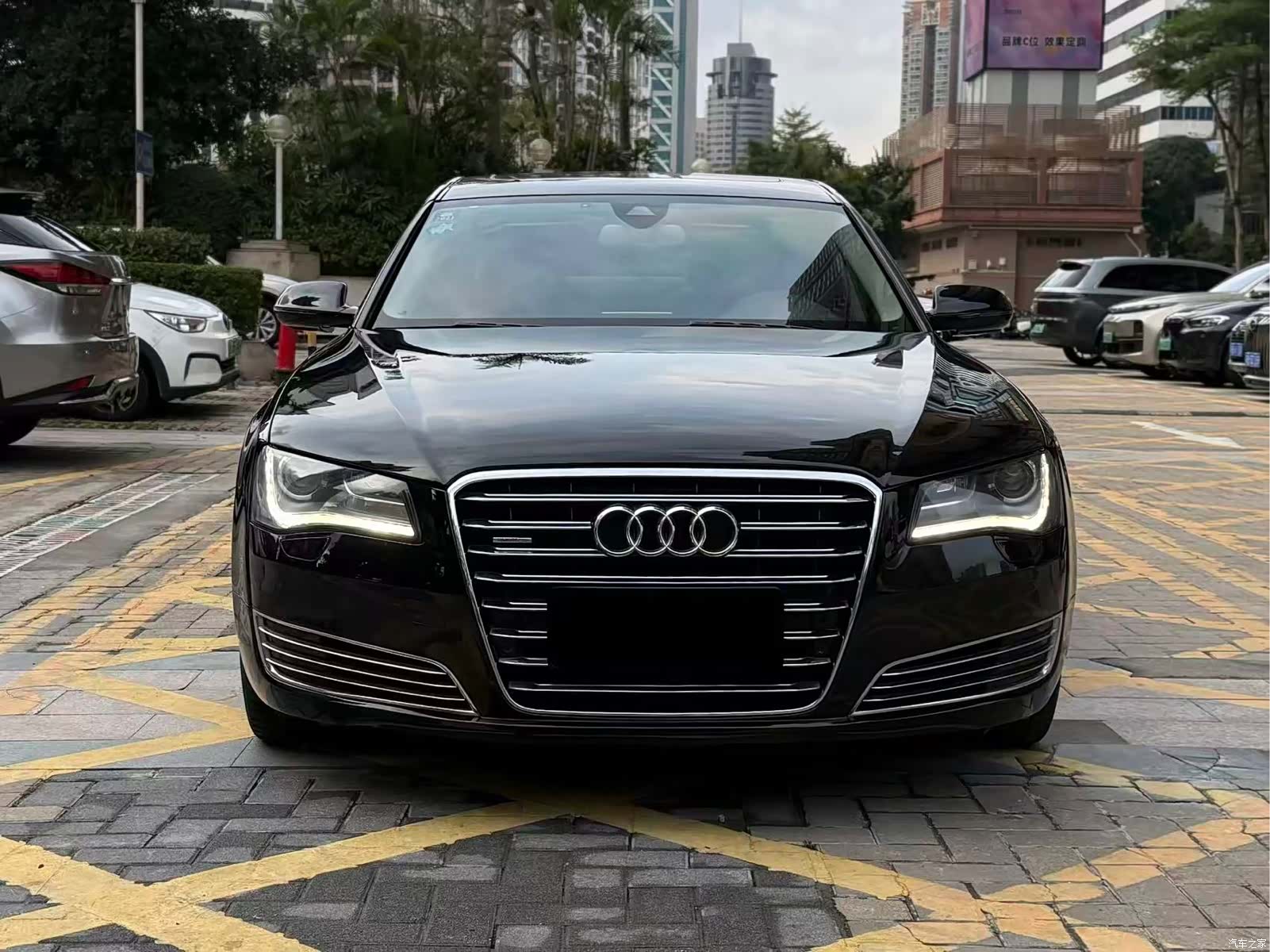 Audi A8L, 2012 2