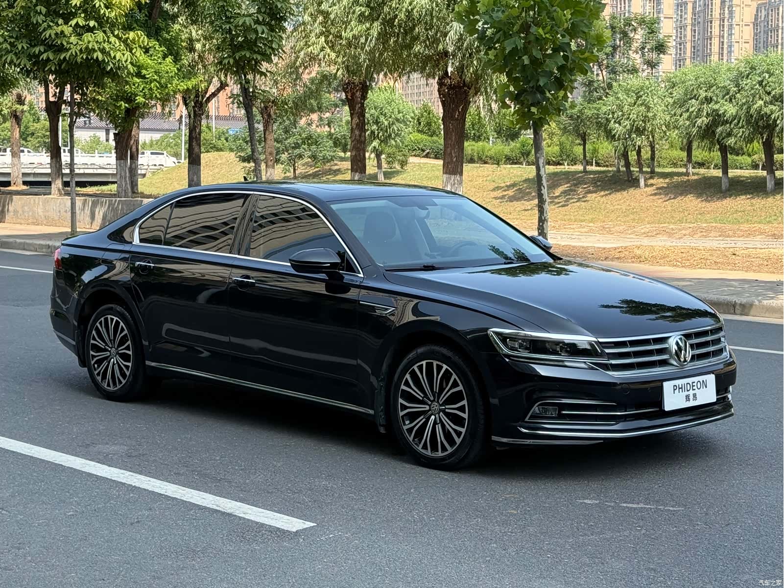 Volkswagen Phideon, 2021 3