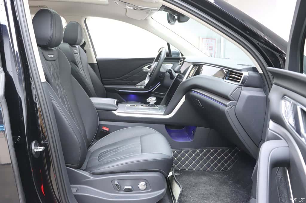 Hongqi HS7, 2024 18