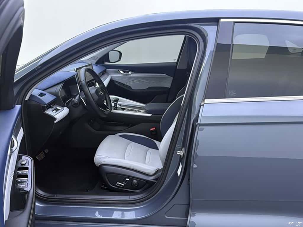 Geely Preface, 2023 15