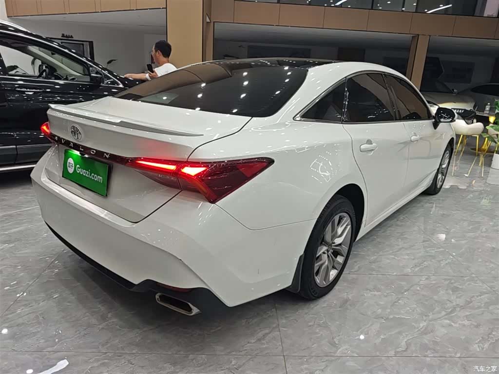 Toyota Avalon, 2019 7