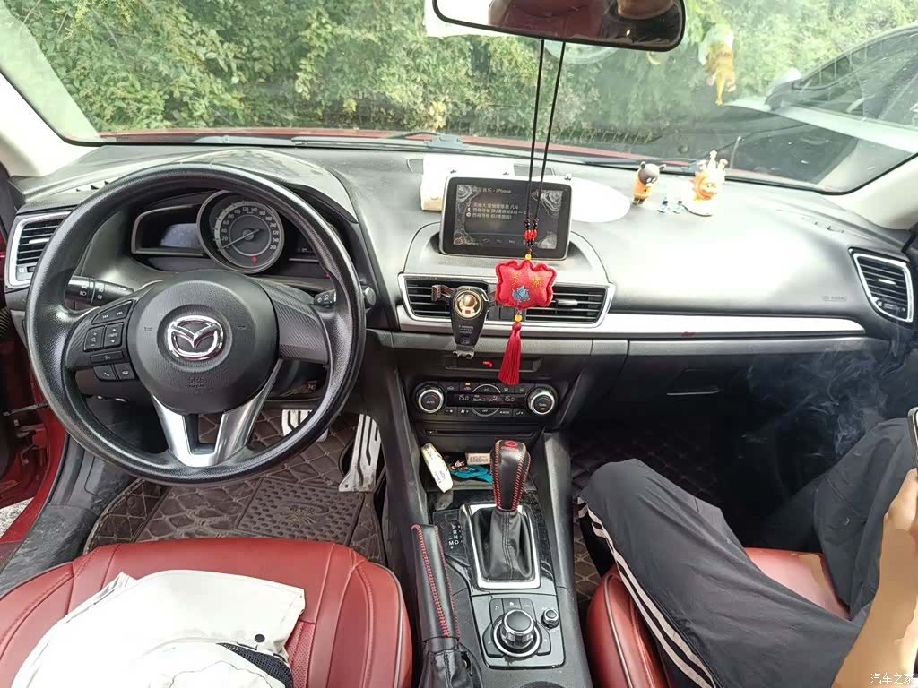 Mazda Mazda3, 2016 13