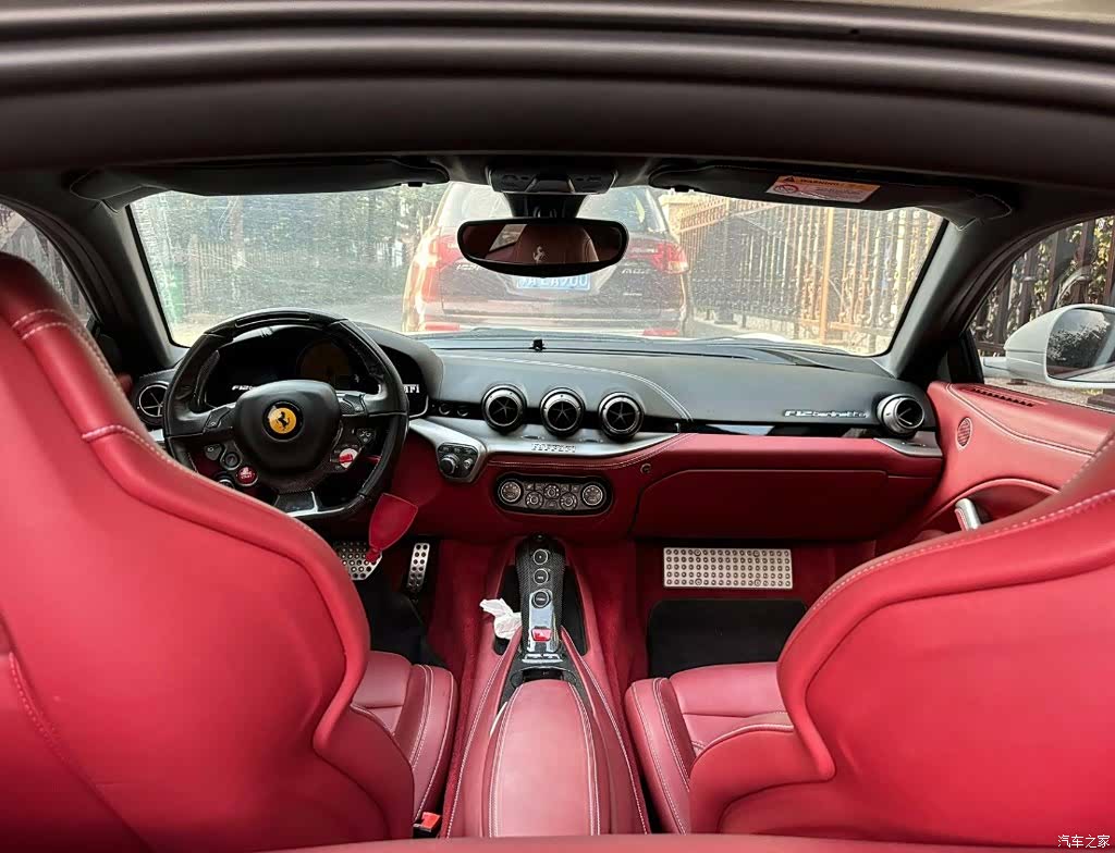 Ferrari F12ber, 2019 8