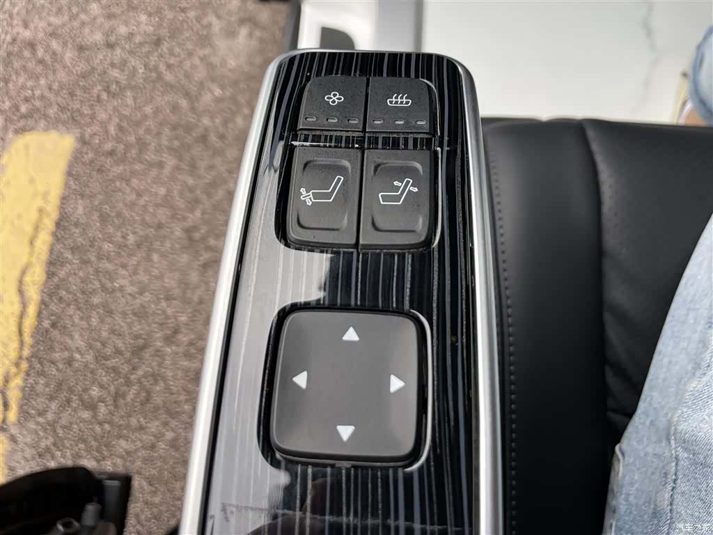 Toyota Alphard, 2018 16