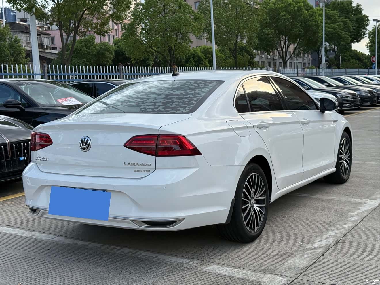 Volkswagen Lamando, 2019 все фото