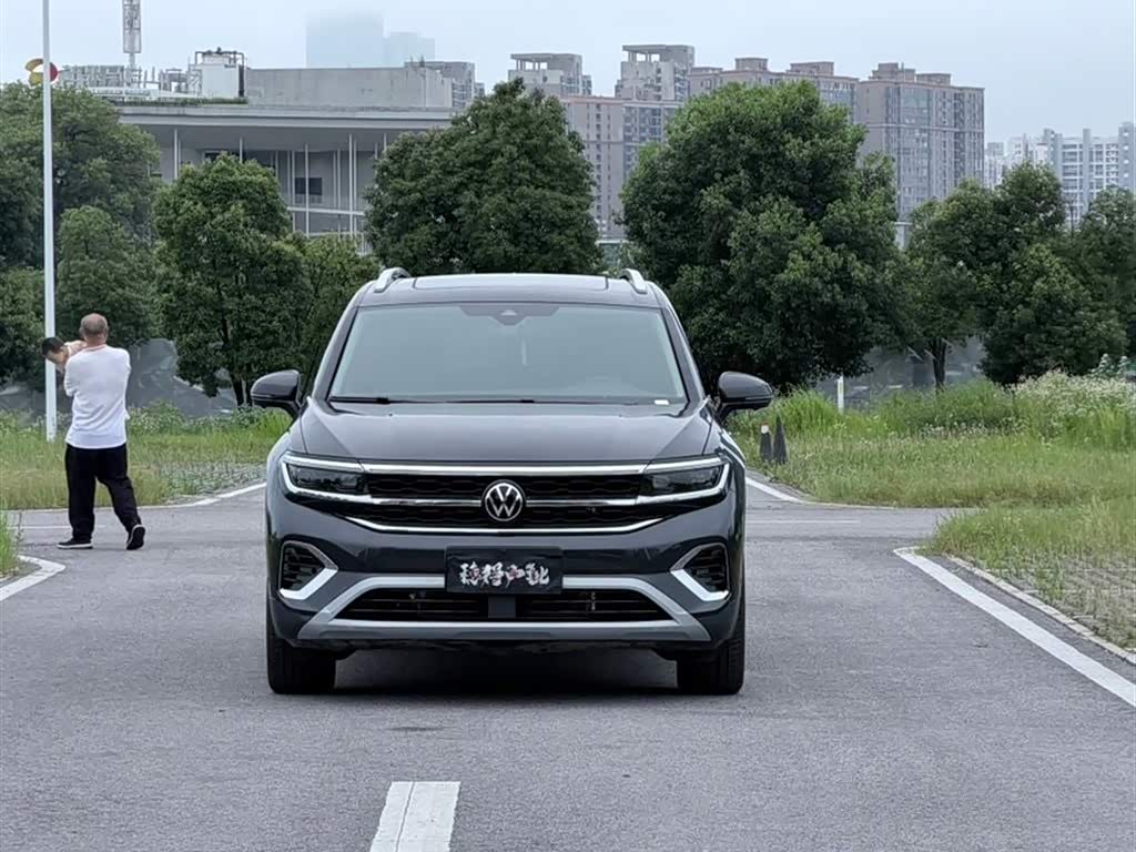 Volkswagen Viloran
