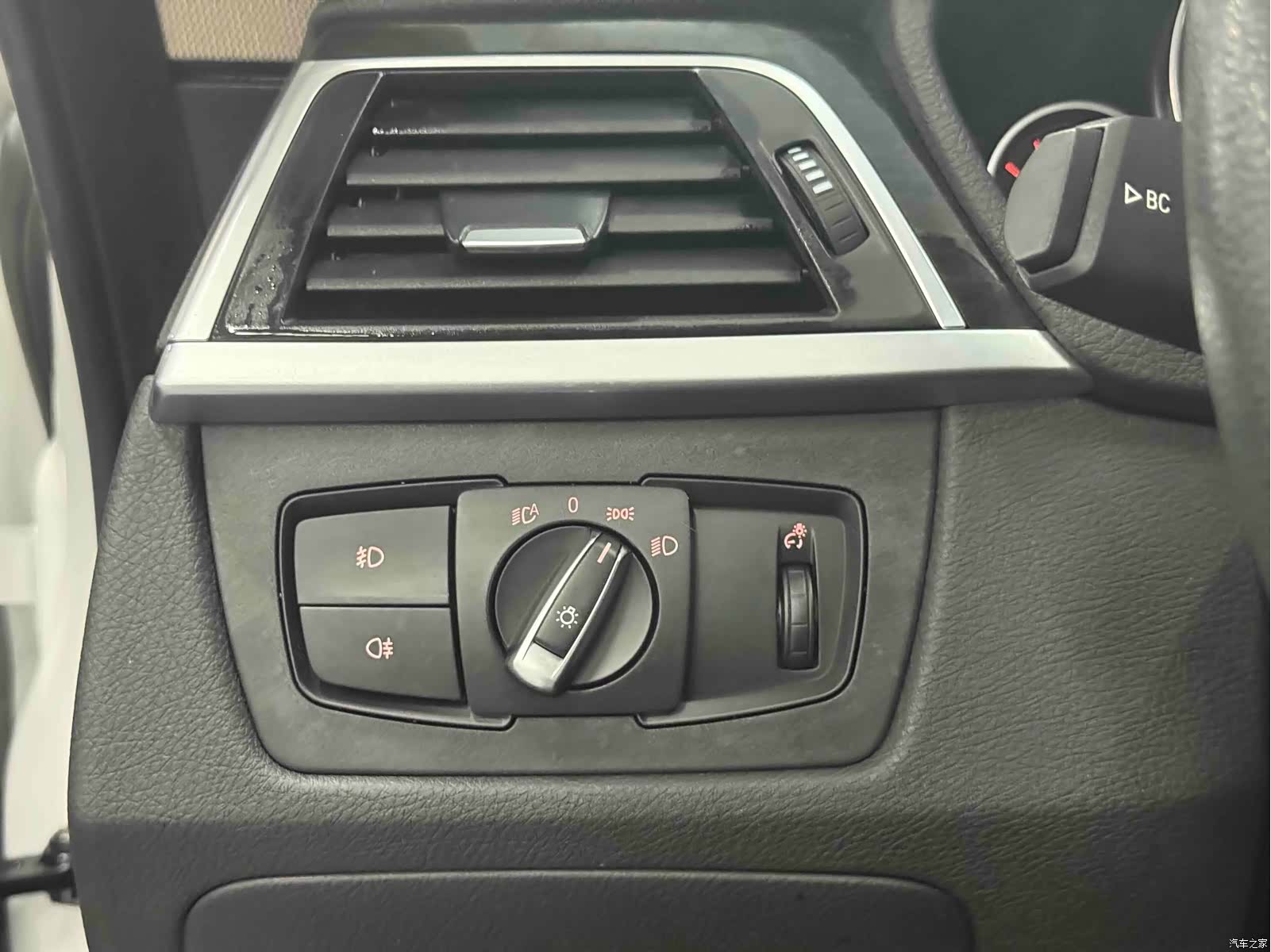 BMW 3 Series, 2017 16
