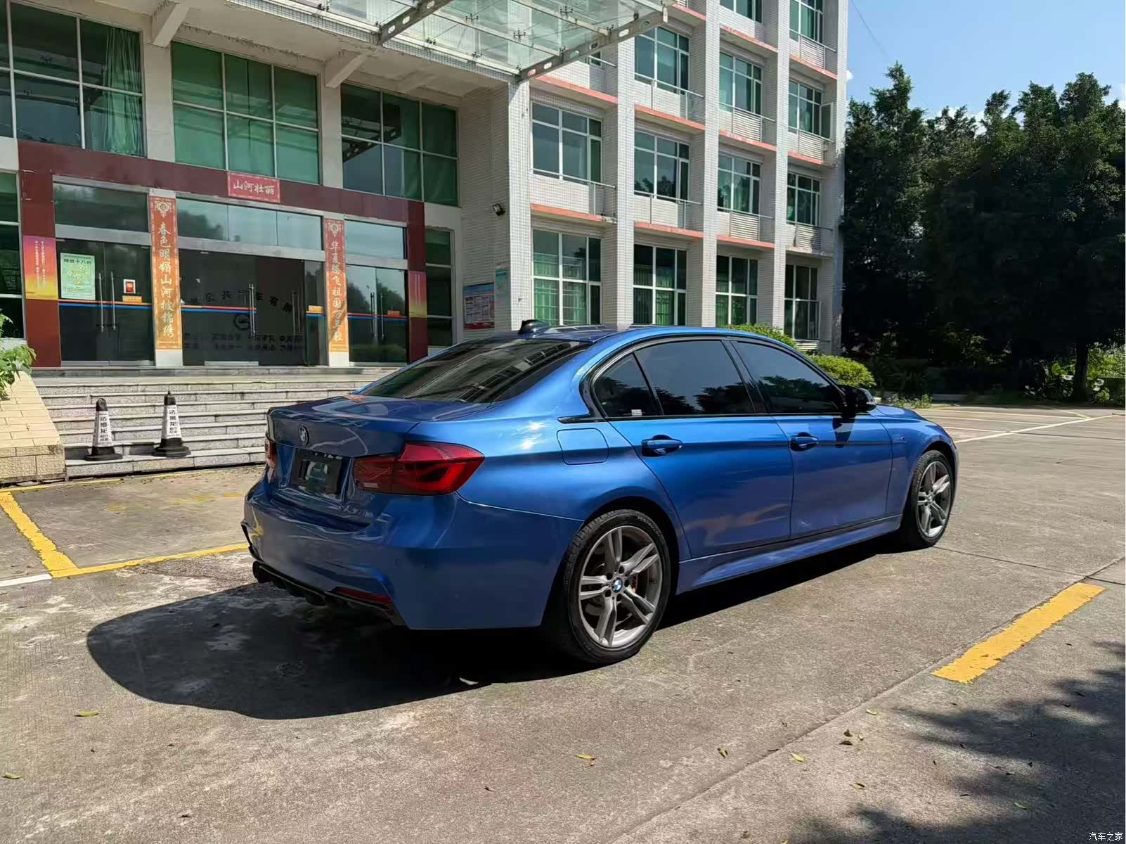 BMW 3 Series, 2018 9
