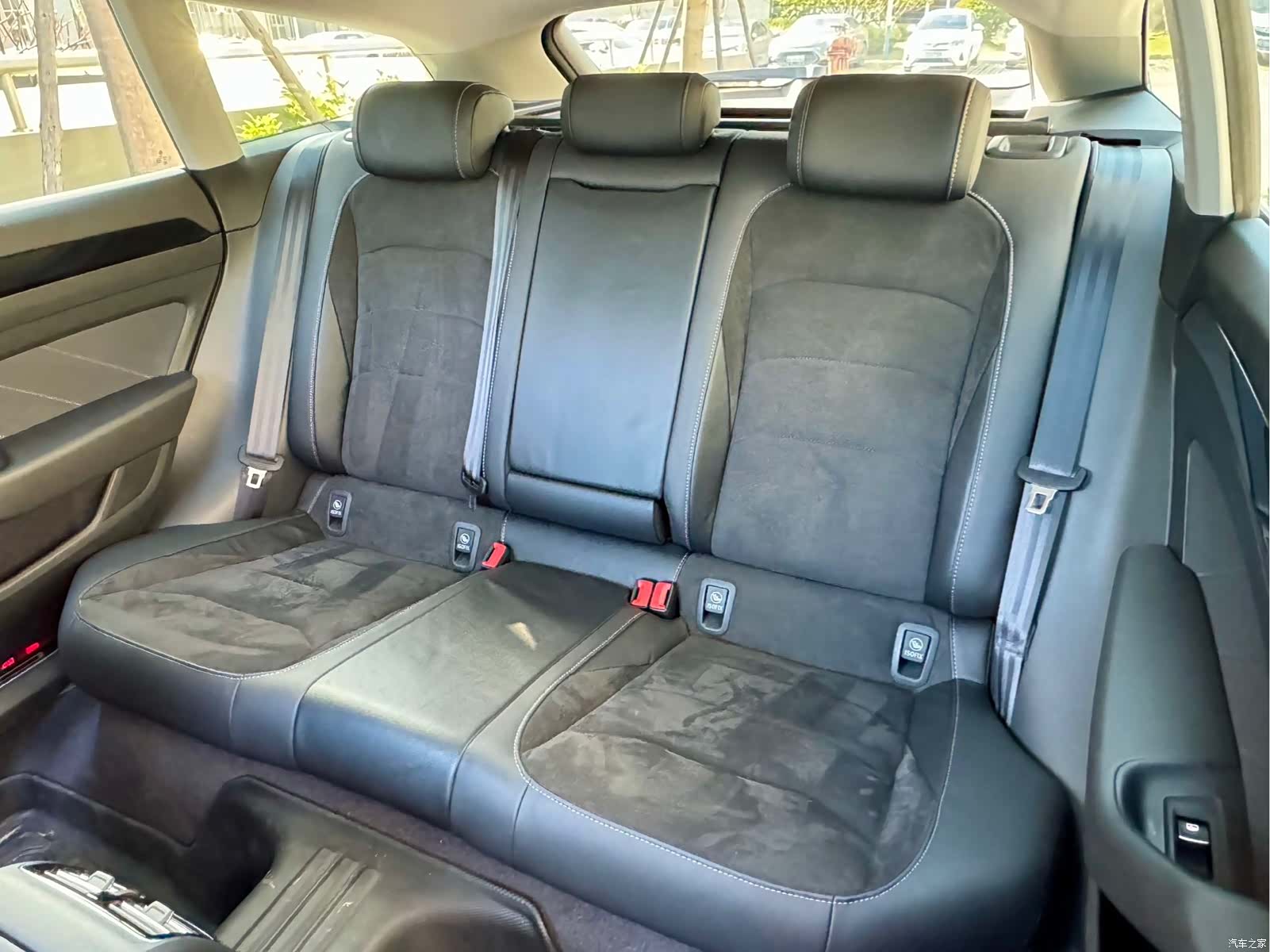 Volkswagen CC, 2025 все фото