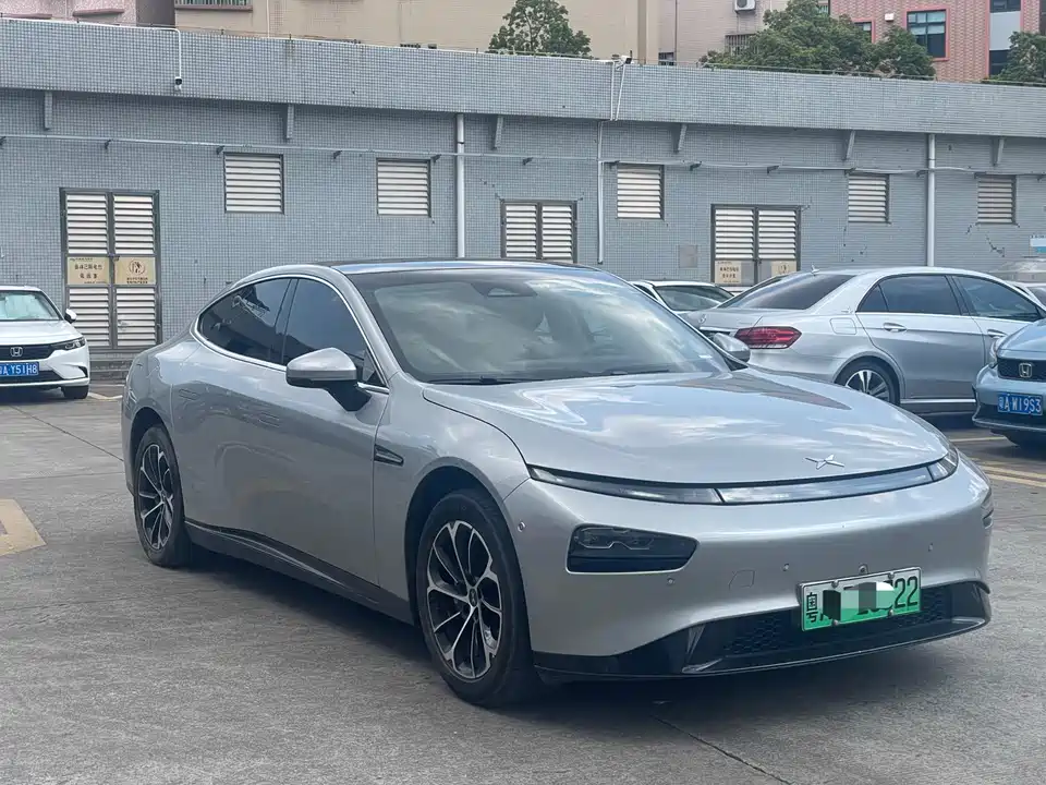 XPENG P7