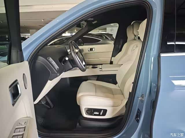 Li Auto L9, 2022 все фото