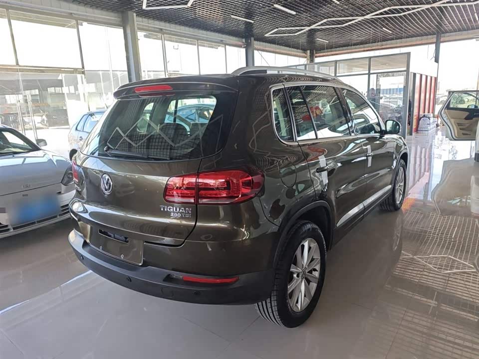Volkswagen Tiguan