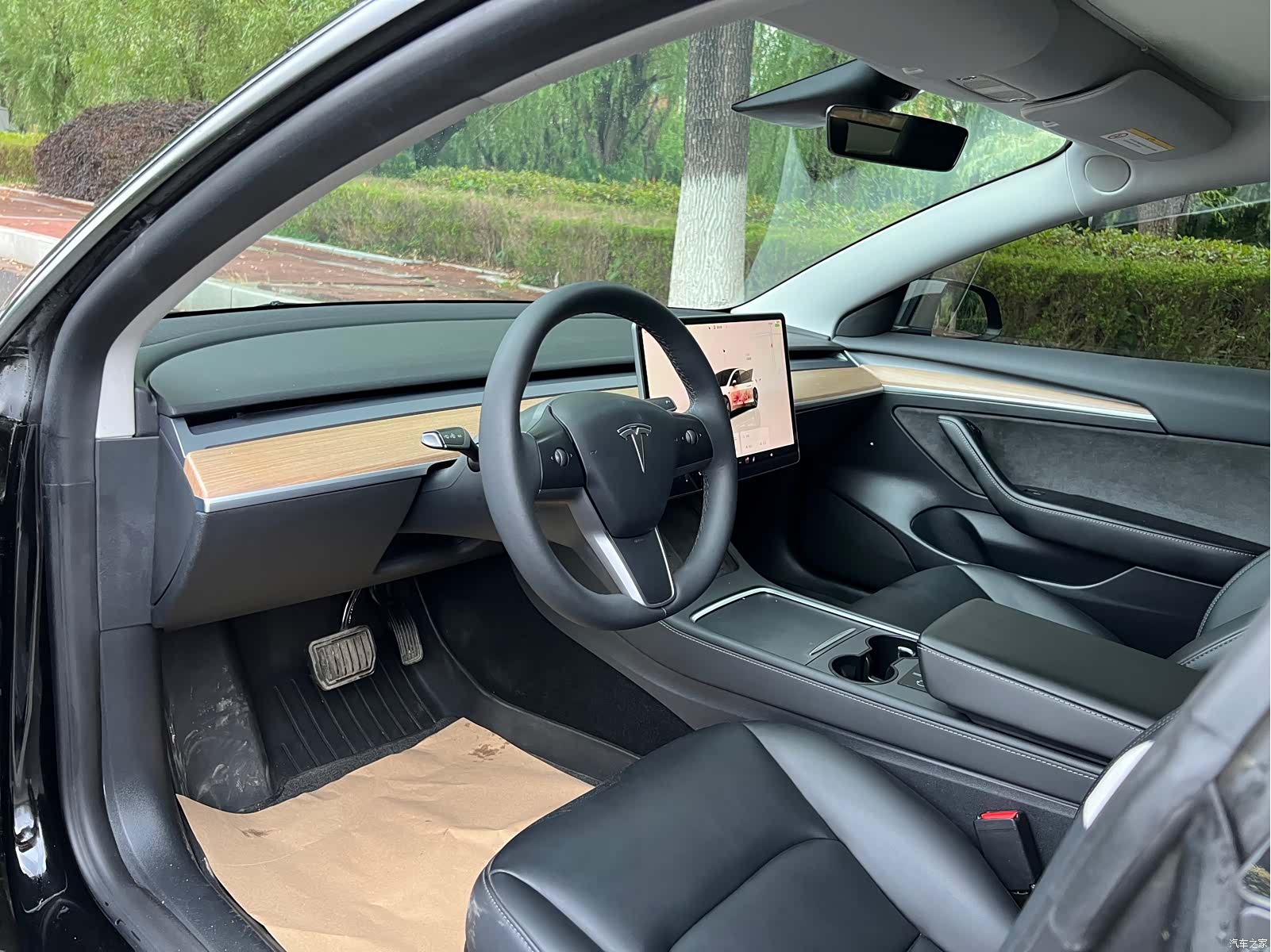 Tesla Model 3, 2022 10