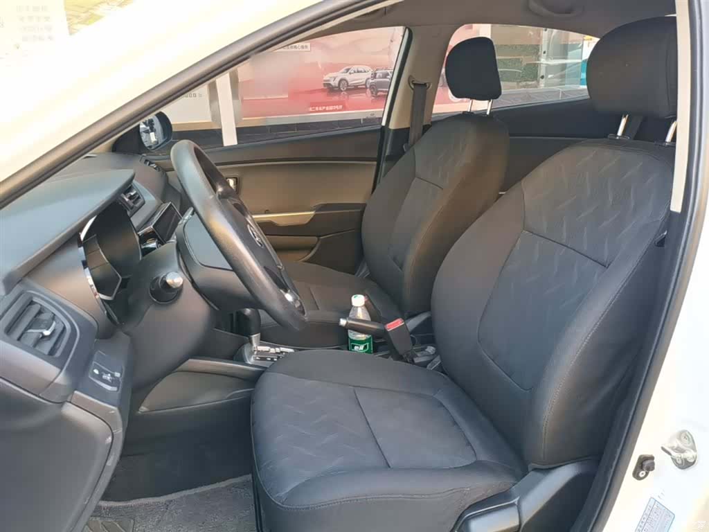 Kia K2, 2017 15