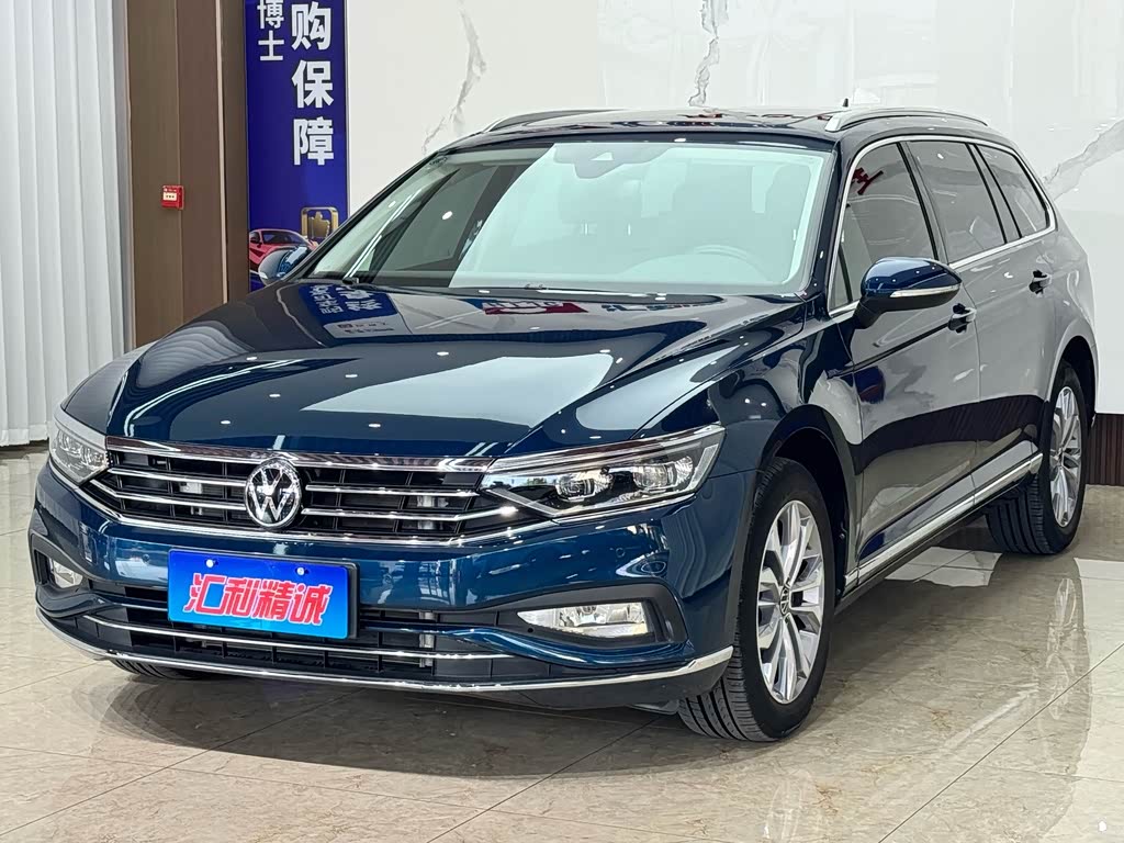 Volkswagen Passat Variant 2021 2.0T