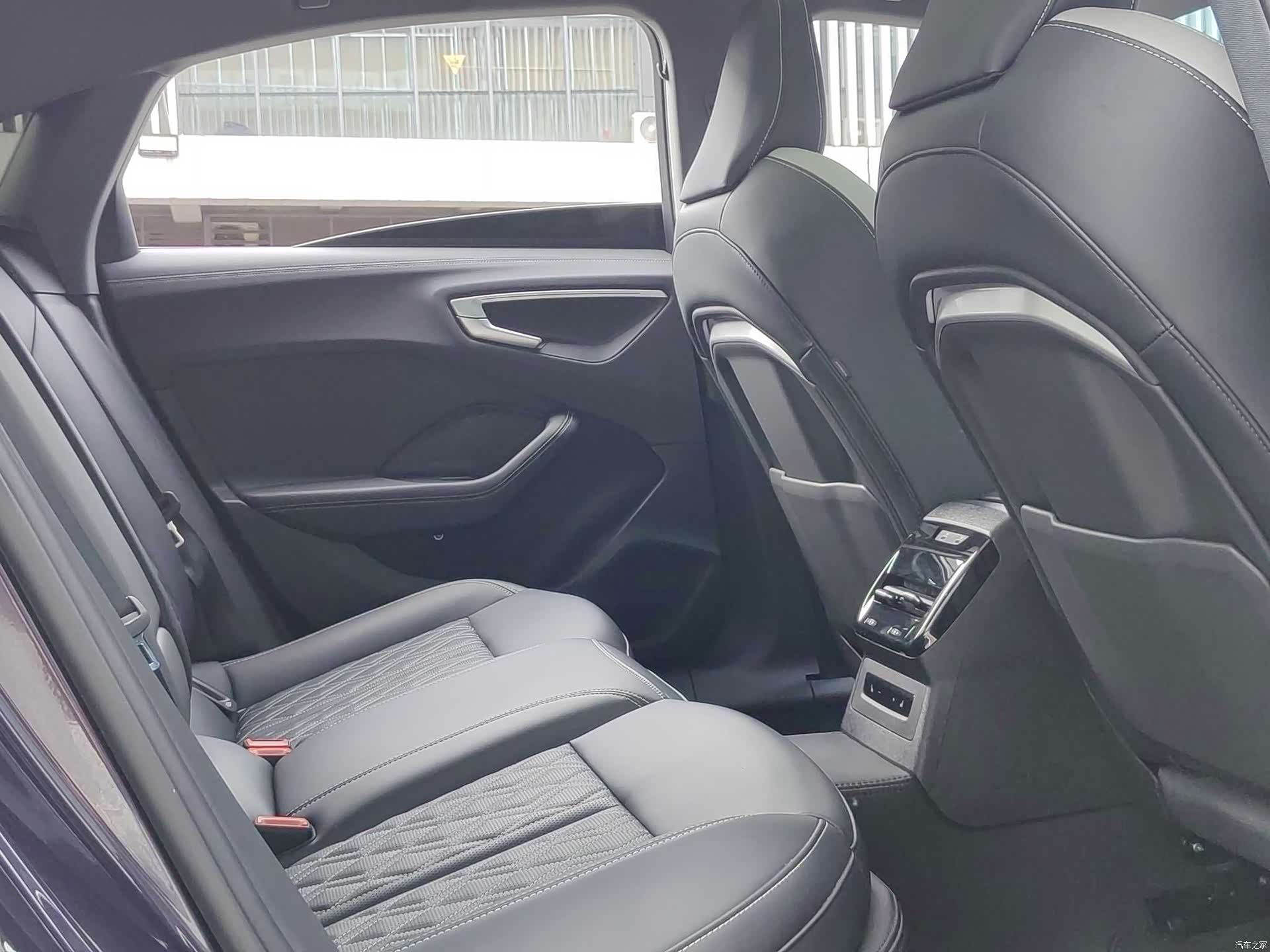 Audi A5, 2025 10