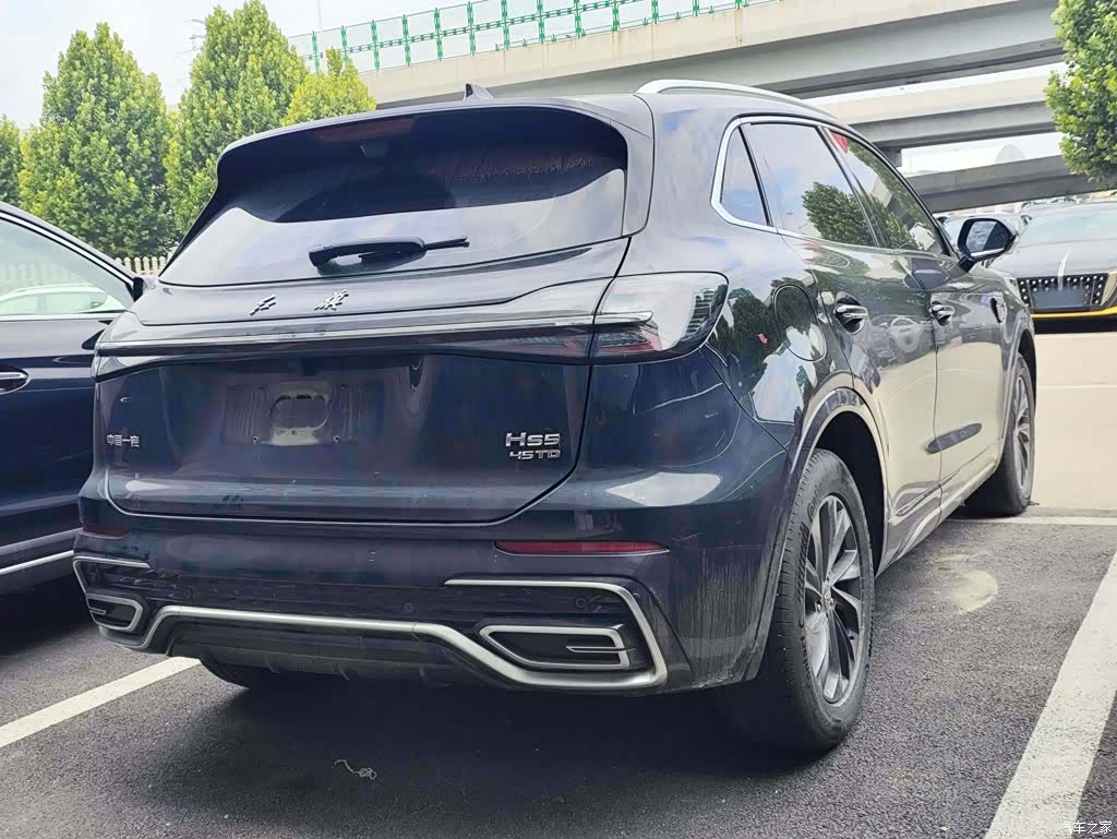 Hongqi HS5, 2024 все фото