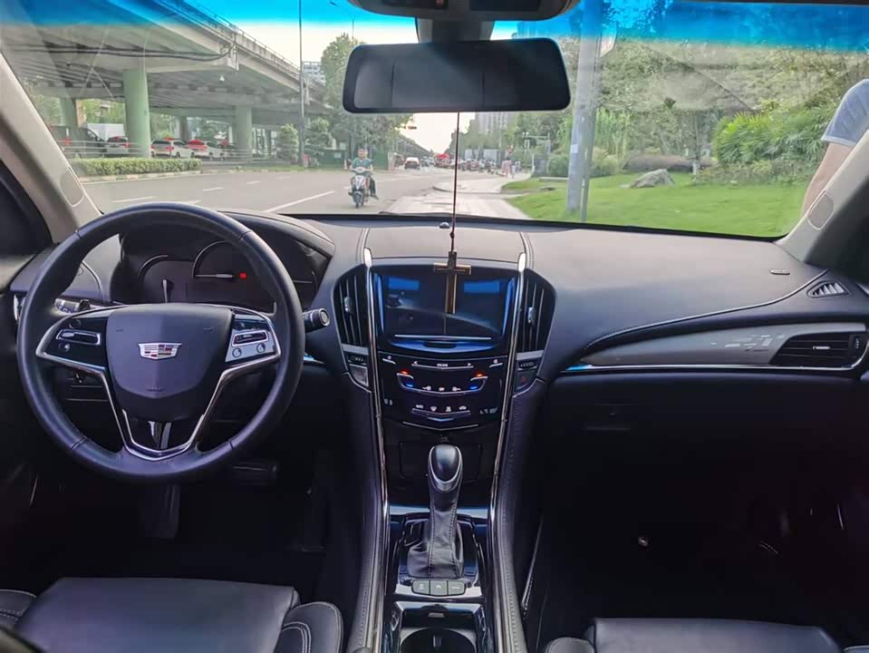 Cadillac ATS-L Cadillac ATS-L