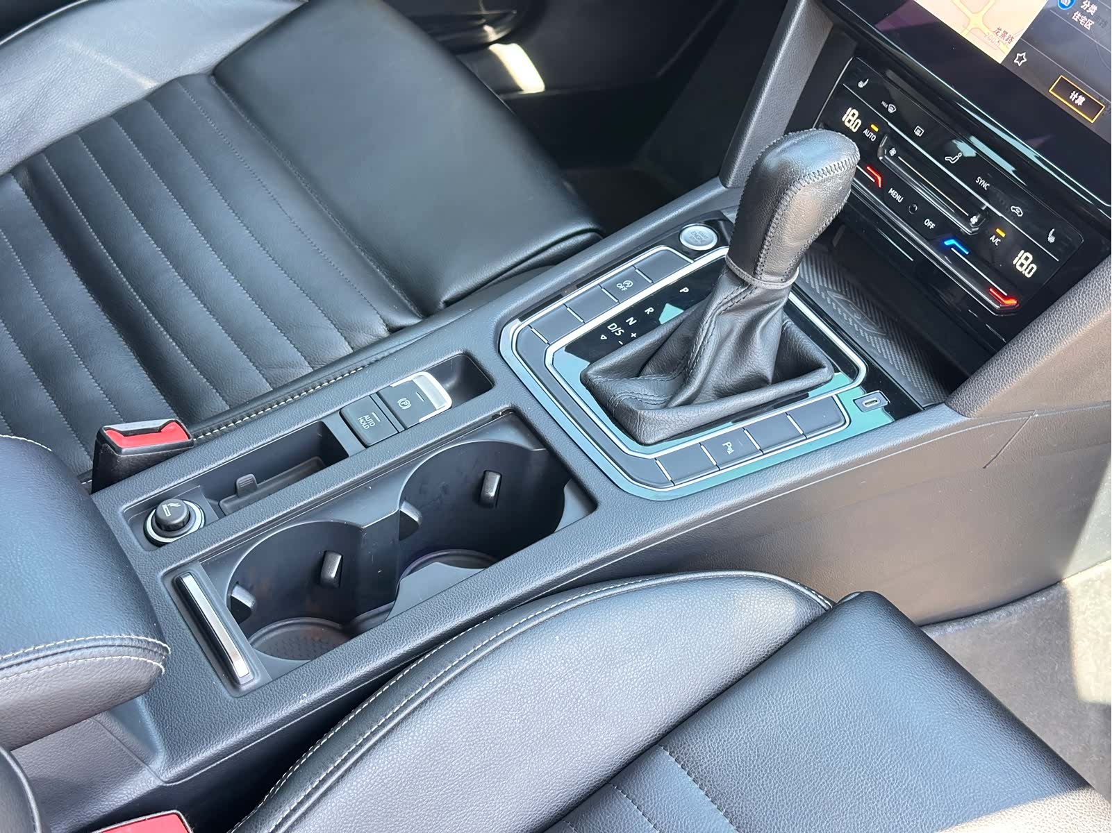 Volkswagen Variant, 2022 16
