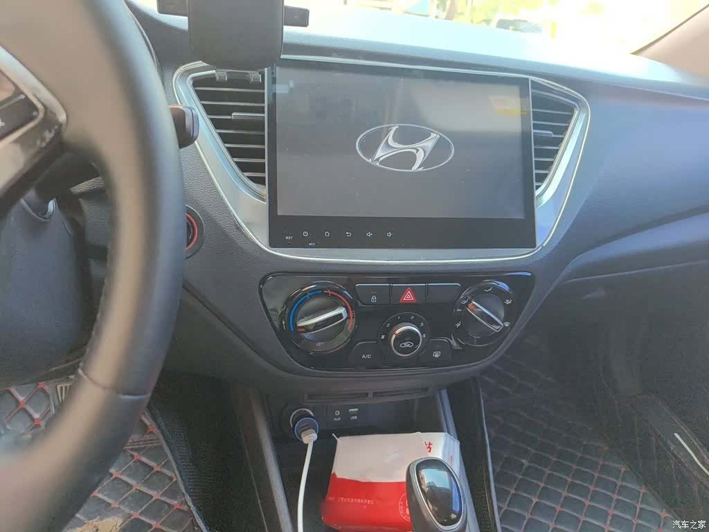 Hyundai GLS, 2017 6