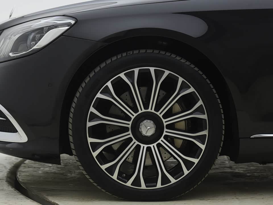 Mercedes-Benz Maybach S-class