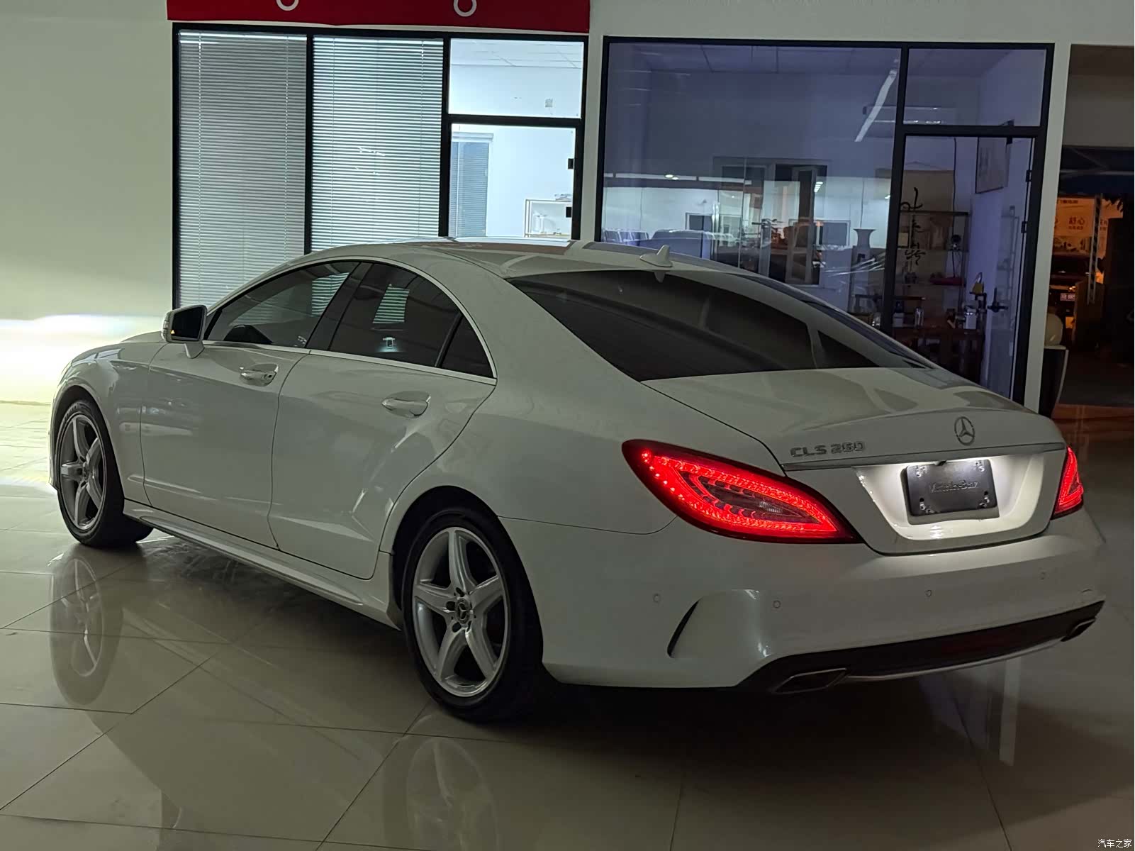 Mercedes-Benz CLS, 2017 4