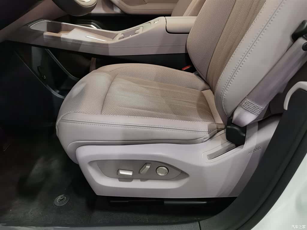 NIO L60, 2025 20